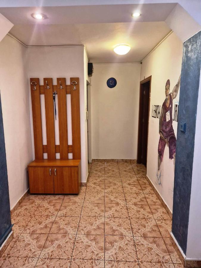 Apartament Victoria Apartment Targu Jiu Luaran gambar