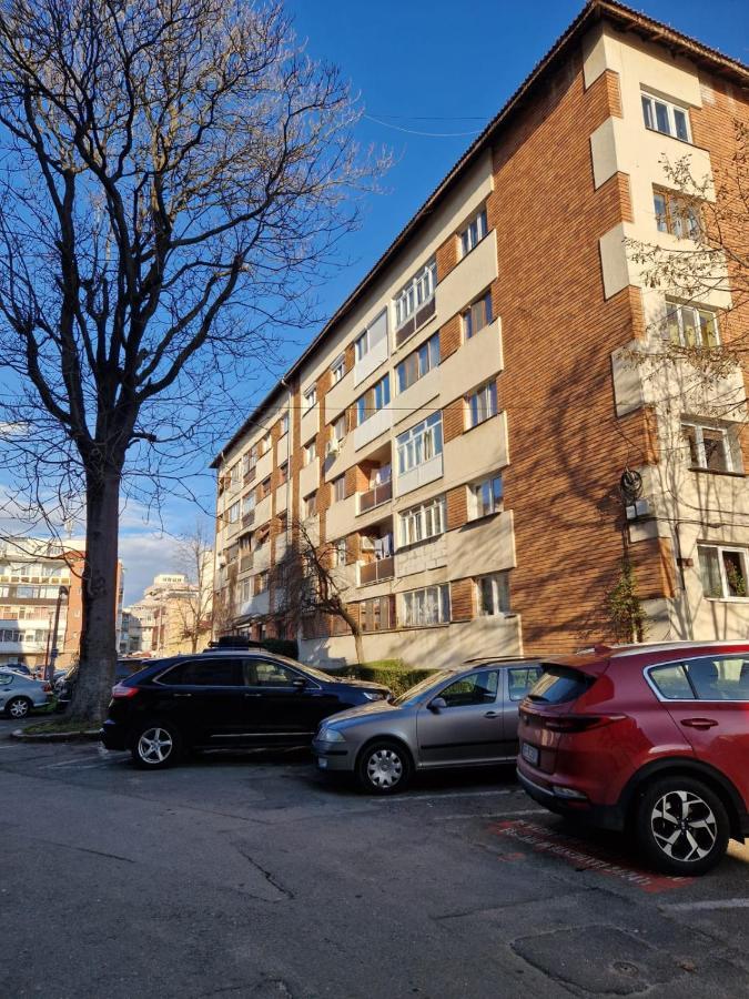 Apartament Victoria Apartment Targu Jiu Luaran gambar